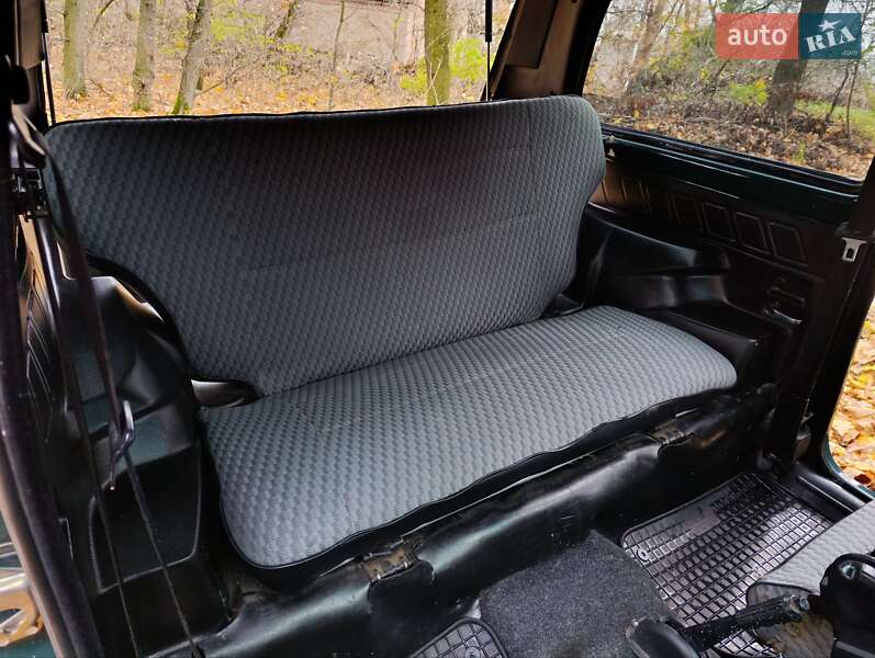 Позашляховик / Кросовер ВАЗ / Lada 21214 / 4x4 2008 в Умані