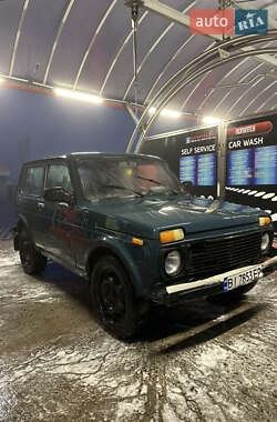 Позашляховик / Кросовер ВАЗ 21214 / 4x4 2011 в Полтаві