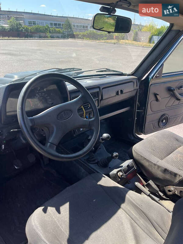 Позашляховик / Кросовер ВАЗ / Lada 21214 / 4x4 2011 в Запоріжжі фото 10 Позашляховик / Кросовер ВАЗ / Lada 21214 / 4x4 2011 в Запоріжжі