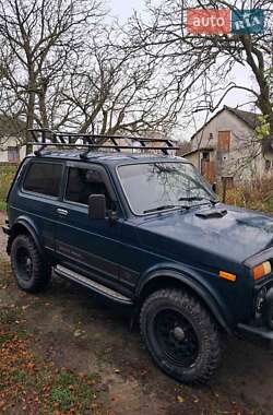 Позашляховик / Кросовер ВАЗ 21214 / 4x4 2008 в Жовкві