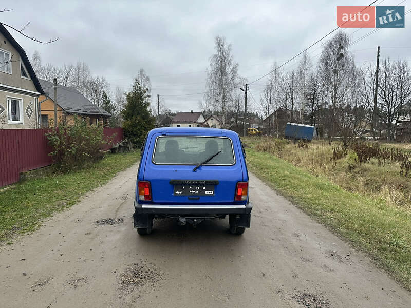 Внедорожник / Кроссовер ВАЗ / Lada 21214 / 4x4 2008 в Олевске