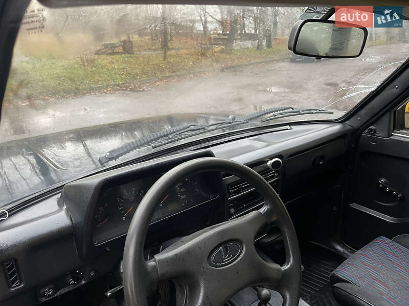 Позашляховик / Кросовер ВАЗ / Lada 21214 / 4x4 2012 в Вінниці