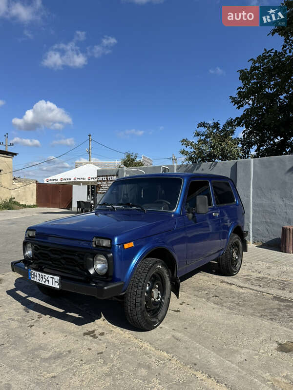 Внедорожник / Кроссовер ВАЗ / Lada 21214 / 4x4 2006 в Балте