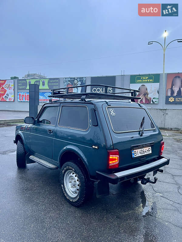Внедорожник / Кроссовер ВАЗ / Lada 21214 / 4x4 2010 в Полтаве