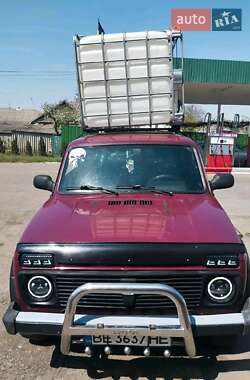 Позашляховик / Кросовер ВАЗ 21214 / 4x4 2009 в Врадіївці