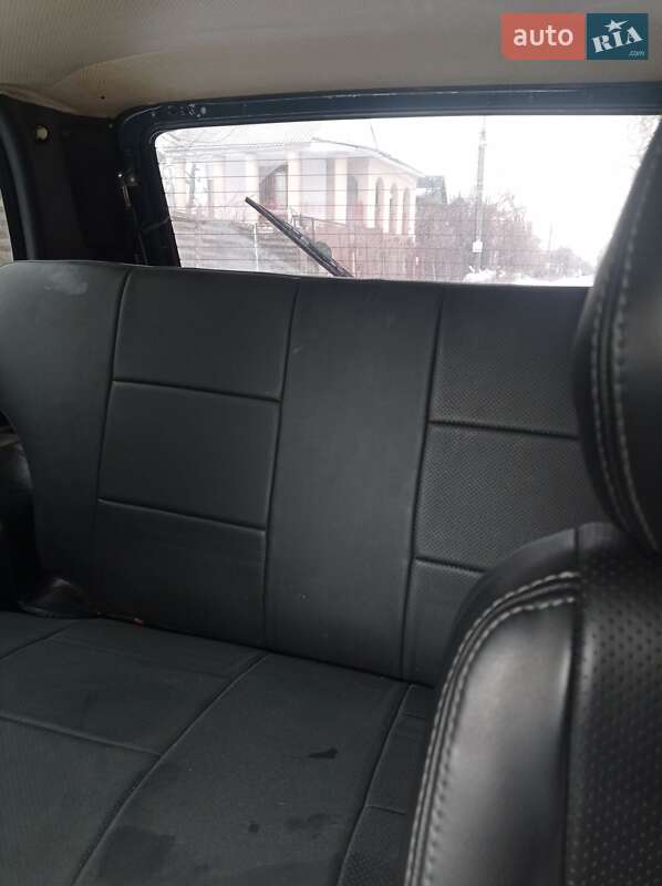 Позашляховик / Кросовер ВАЗ / Lada 21214 / 4x4 2003 в Києві