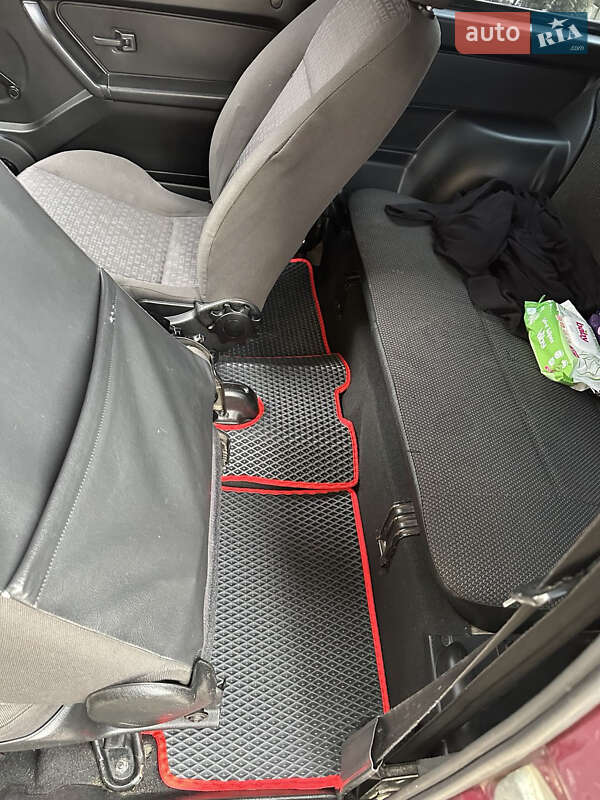 Внедорожник / Кроссовер ВАЗ / Lada 21214 / 4x4 2010 в Тячеве