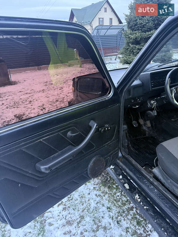 Внедорожник / Кроссовер ВАЗ / Lada 21214 / 4x4 2006 в Львове фото 13 Внедорожник / Кроссовер ВАЗ / Lada 21214 / 4x4 2006 в Львове