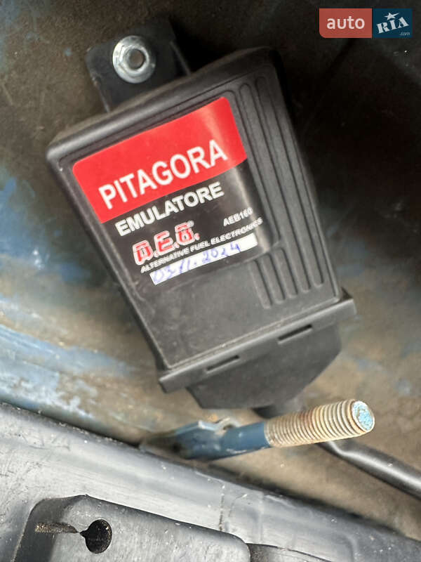 Позашляховик / Кросовер ВАЗ / Lada 21214 / 4x4 2007 в Лебедині