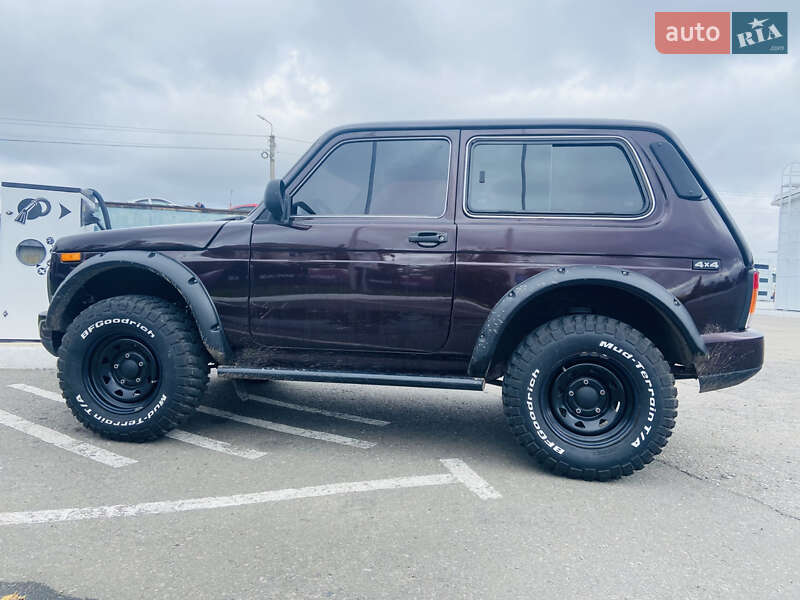 Внедорожник / Кроссовер ВАЗ / Lada 21214 / 4x4 2005 в Одессе