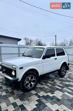 Позашляховик / Кросовер ВАЗ 21214 / 4x4 2018 в Голованівську