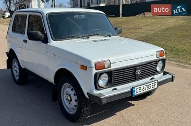 Позашляховик / Кросовер ВАЗ / Lada 21214 / 4x4 2015 в Кам'янці
