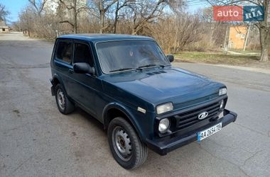 Внедорожник / Кроссовер ВАЗ 21214 / 4x4 2016 в Первомайске