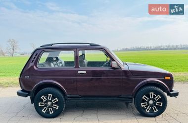 Позашляховик / Кросовер ВАЗ 21214 / 4x4 2007 в Ромнах