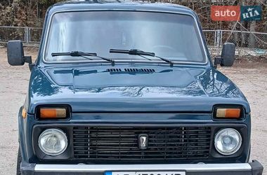 Позашляховик / Кросовер ВАЗ 21214 / 4x4 2005 в Шаргороді