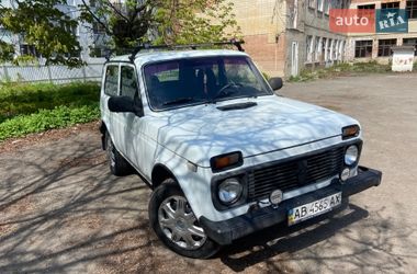 Позашляховик / Кросовер ВАЗ 21214 / 4x4 2012 в Вінниці