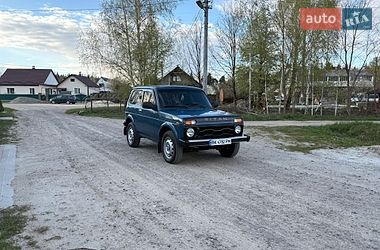 Внедорожник / Кроссовер ВАЗ 21214 / 4x4 2013 в Олевске