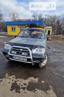 Внедорожник / Кроссовер ВАЗ / Lada 2123 Niva 2004 в Белополье