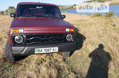 Внедорожник / Кроссовер ВАЗ / Lada 2123 Niva 2003 в Кропивницком