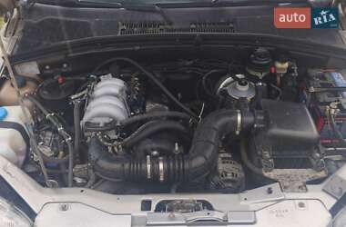 Позашляховик / Кросовер ВАЗ 2123 Niva 2007 в Коропі