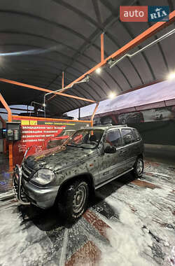 Внедорожник / Кроссовер ВАЗ 2123 Niva 2006 в 