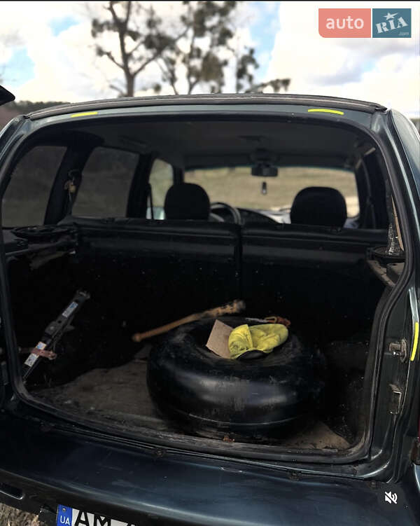 Внедорожник / Кроссовер ВАЗ / Lada 2123 Niva 2007 в Житомире