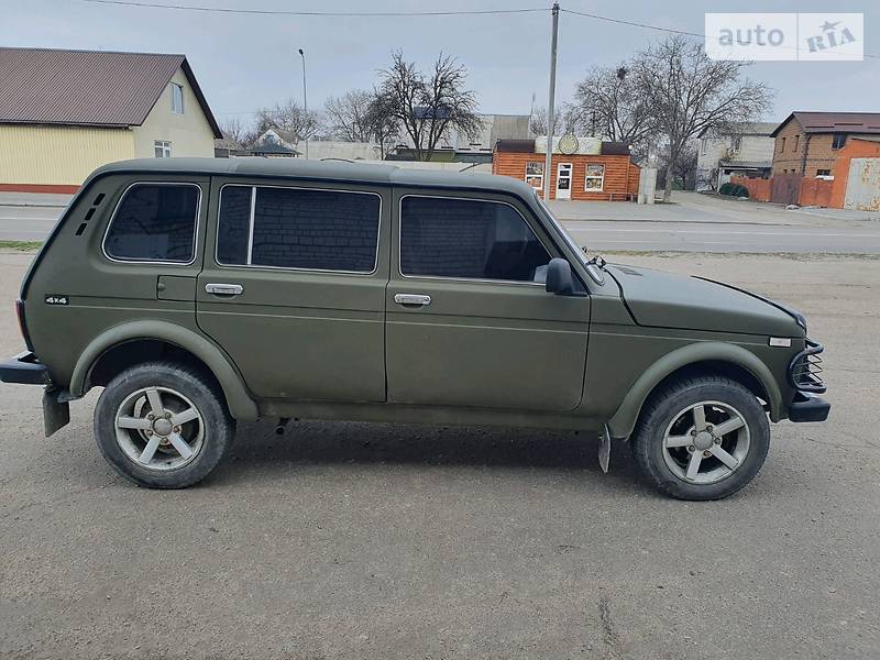 Позашляховик / Кросовер ВАЗ / Lada 2131 Нива 2000 в Дніпрі