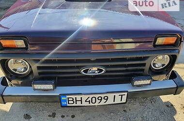 Внедорожник / Кроссовер ВАЗ / Lada 2131 Нива 2001 в Одессе