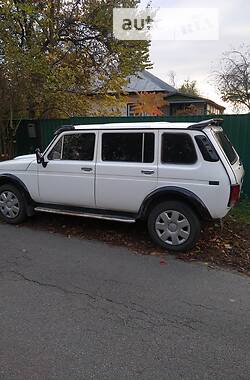 Позашляховик / Кросовер ВАЗ / Lada 2131 Нива 1998 в Броварах