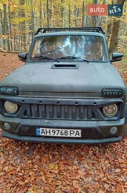 Внедорожник / Кроссовер ВАЗ / Lada 2131 Нива 2002 в Сумах