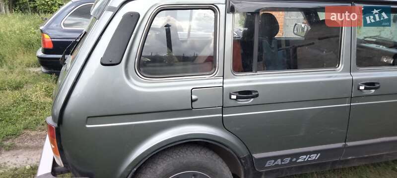 Внедорожник / Кроссовер ВАЗ / Lada 2131 Нива 2012 в Заводском