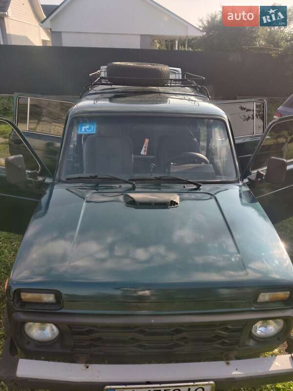 Внедорожник / Кроссовер ВАЗ / Lada 2131 Нива 1998 в Градижске