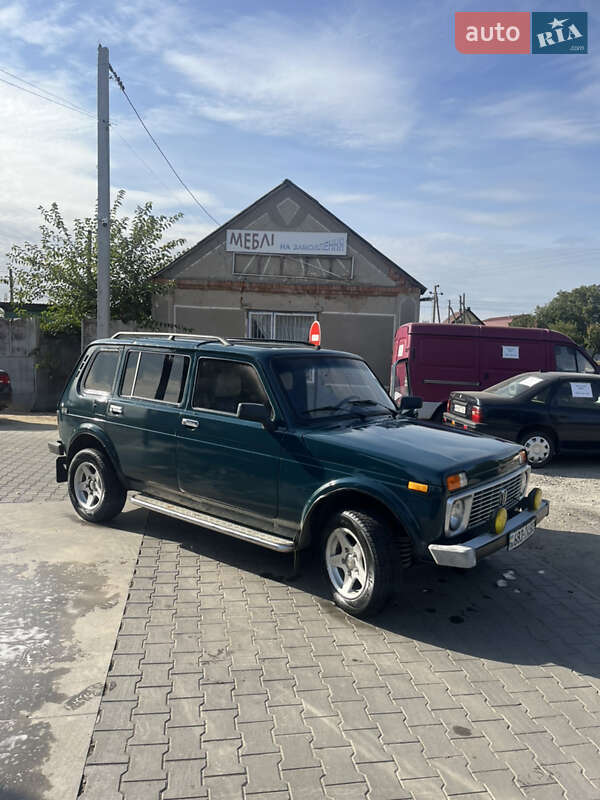Позашляховик / Кросовер ВАЗ / Lada 2131 Нива 2000 в Брусилові