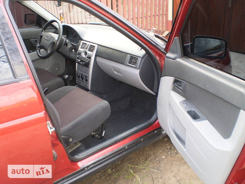 Седан ВАЗ / Lada 2170 Priora 2008 в Тячеві фото 2 Седан ВАЗ / Lada 2170 Priora 2008 в Тячеві