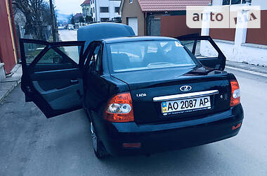 Седан ВАЗ / Lada 2170 Priora 2008 в Тячеве