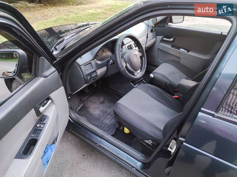 Седан ВАЗ / Lada 2170 Priora 2012 в Кривому Розі