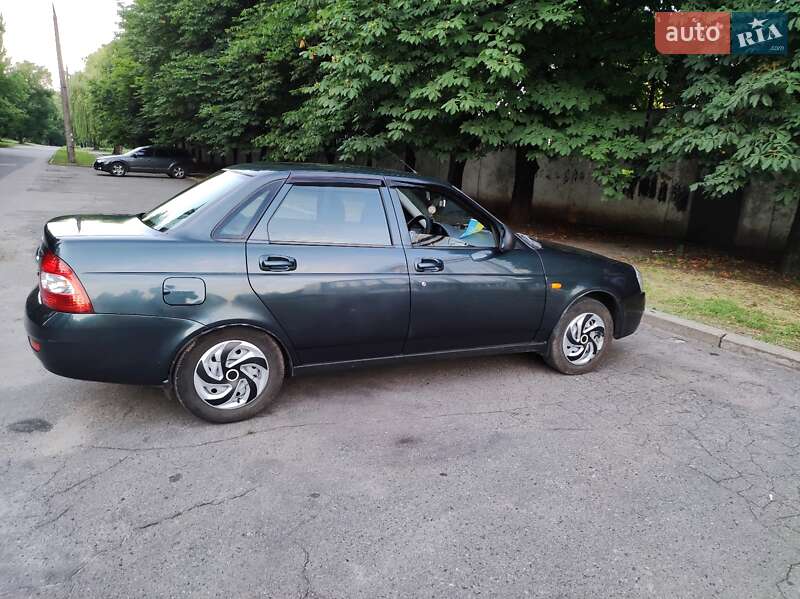 Седан ВАЗ / Lada 2170 Priora 2012 в Кривому Розі