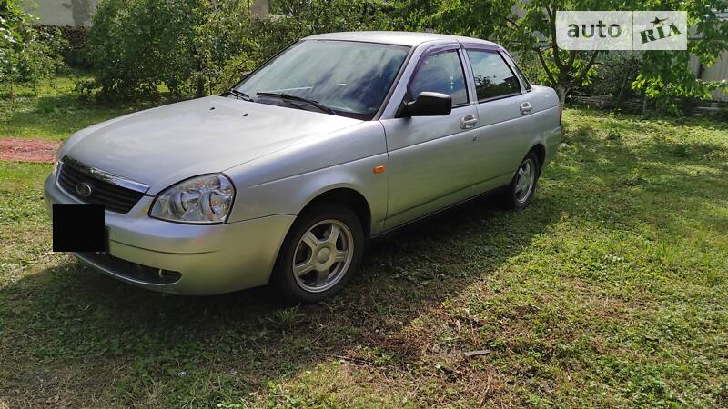 Седан ВАЗ / Lada 2170 Priora 2008 в Стрию