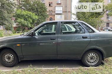 Седан ВАЗ / Lada 2170 Priora 2010 в Харькове