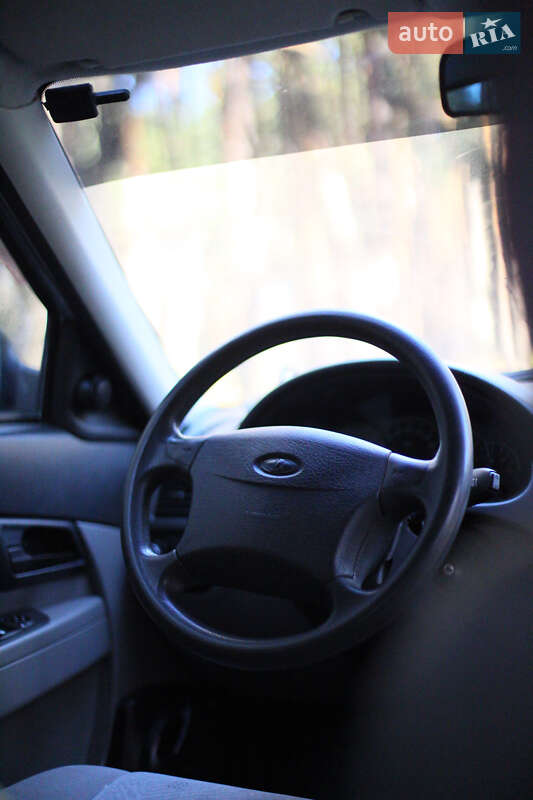 Седан ВАЗ / Lada 2170 Priora 2008 в Охтирці фото 12 Седан ВАЗ / Lada 2170 Priora 2008 в Охтирці