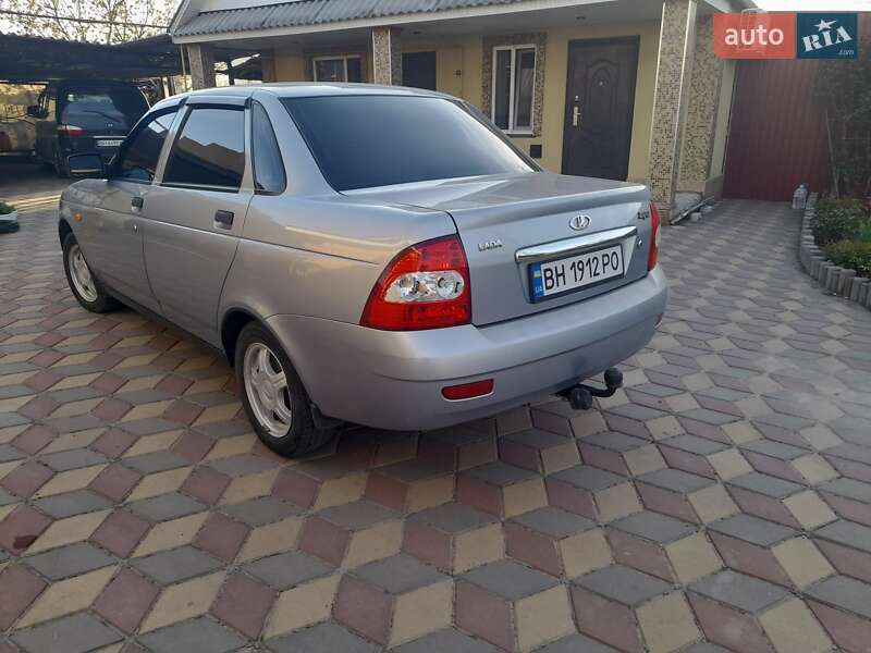 Седан ВАЗ / Lada 2170 Priora 2009 в Любашевке фото 11 Седан ВАЗ / Lada 2170 Priora 2009 в Любашевке