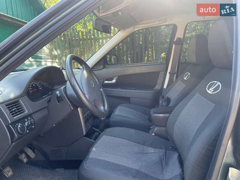 Седан ВАЗ / Lada 2170 Priora 2011 в Гайсину