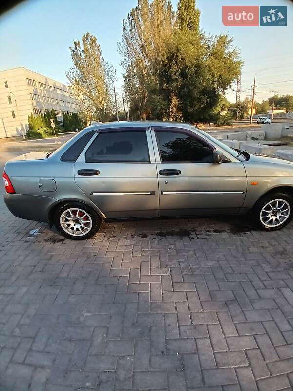 Седан ВАЗ / Lada 2170 Priora 2008 в Запорожье фото 3 Седан ВАЗ / Lada 2170 Priora 2008 в Запорожье