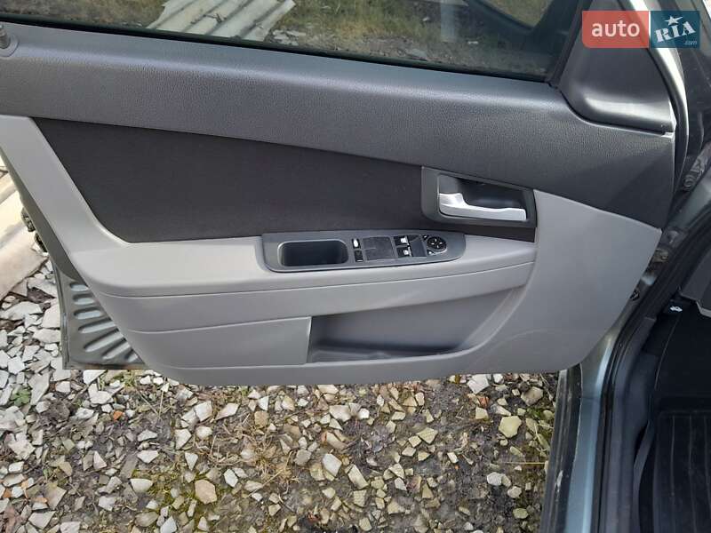 Седан ВАЗ / Lada 2170 Priora 2011 в Дрогобыче