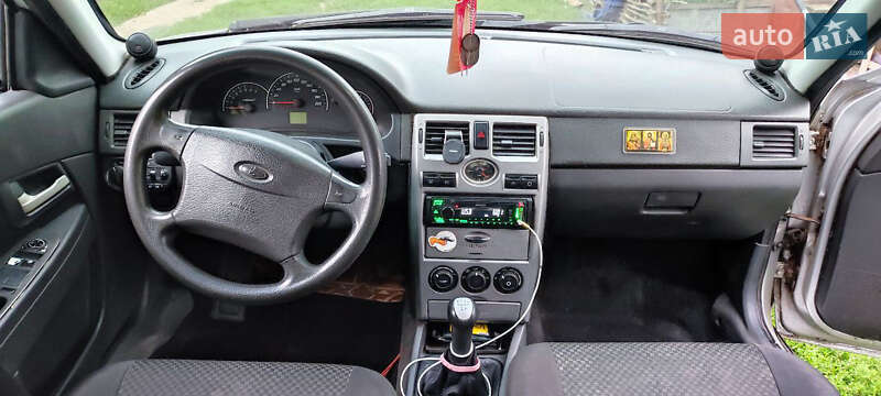 Седан ВАЗ / Lada 2170 Priora 2011 в Хоролі фото 10 Седан ВАЗ / Lada 2170 Priora 2011 в Хоролі