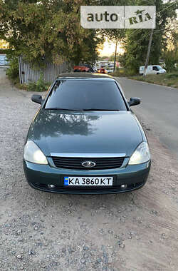 Седан ВАЗ / Lada 2170 Priora 2008 в Киеве