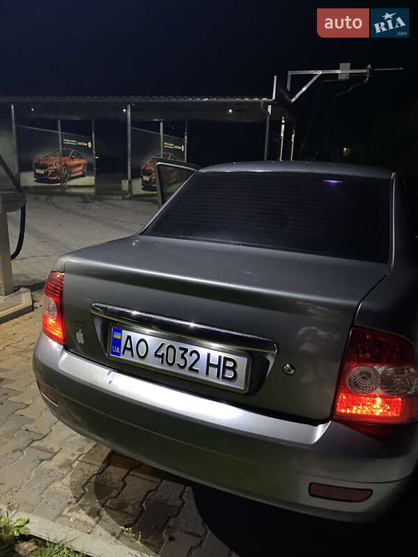 Седан ВАЗ / Lada 2170 Priora 2007 в Іршаві фото 2 Седан ВАЗ / Lada 2170 Priora 2007 в Іршаві