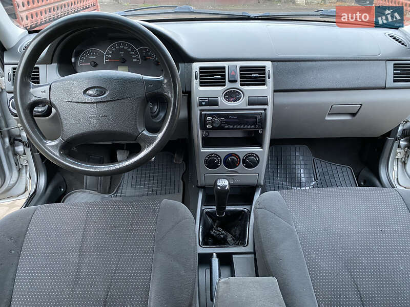 Седан ВАЗ / Lada 2170 Priora 2008 в Кам'янці-Бузькій