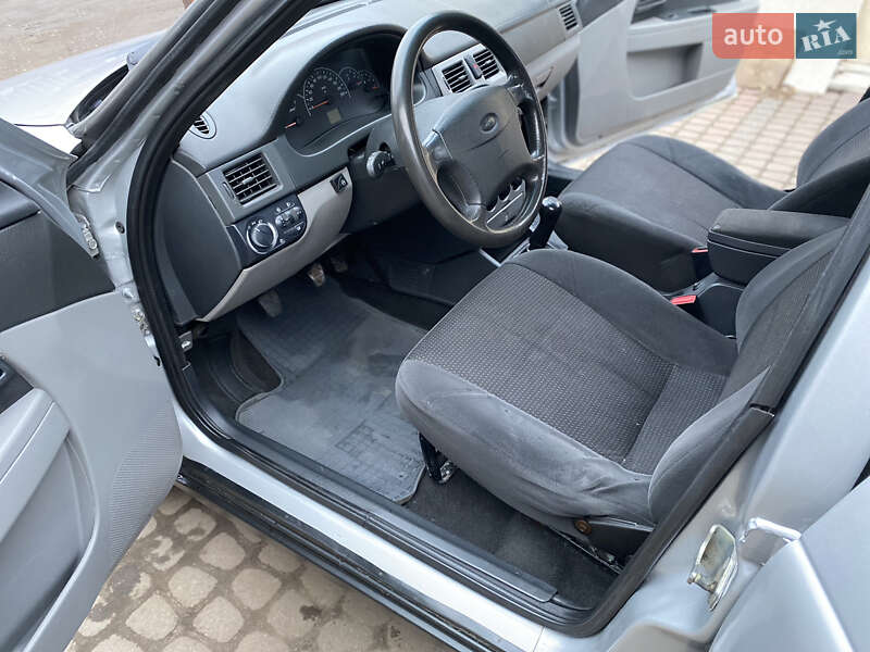 Седан ВАЗ / Lada 2170 Priora 2008 в Кам'янці-Бузькій