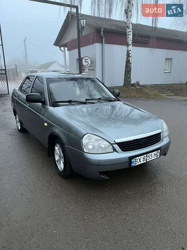 Седан ВАЗ / Lada 2170 Priora 2010 в Баре